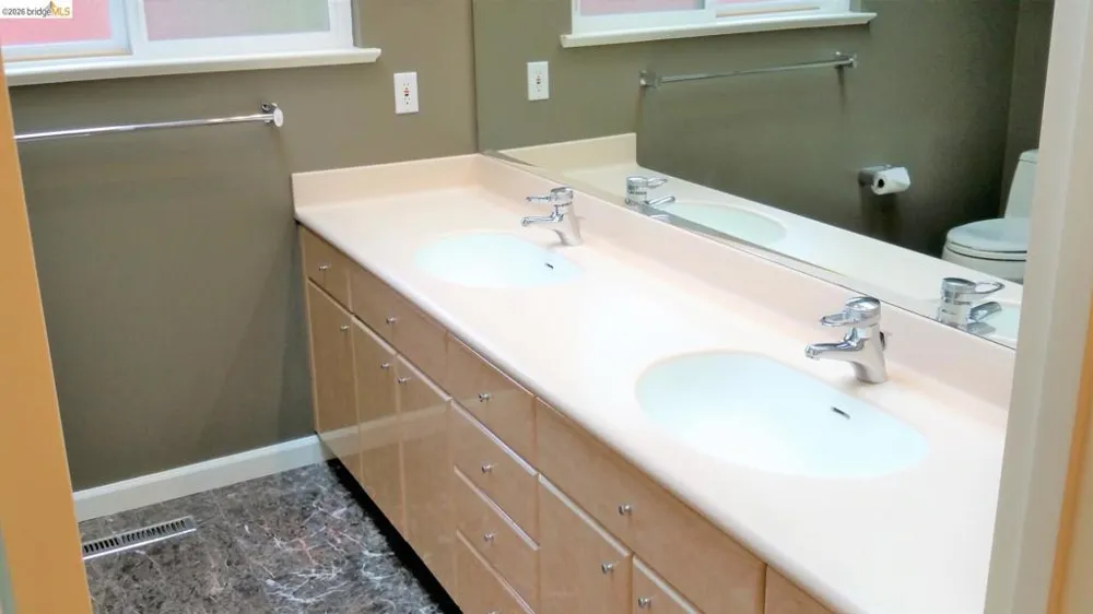29 Thorndale PL Moraga, CA 94556