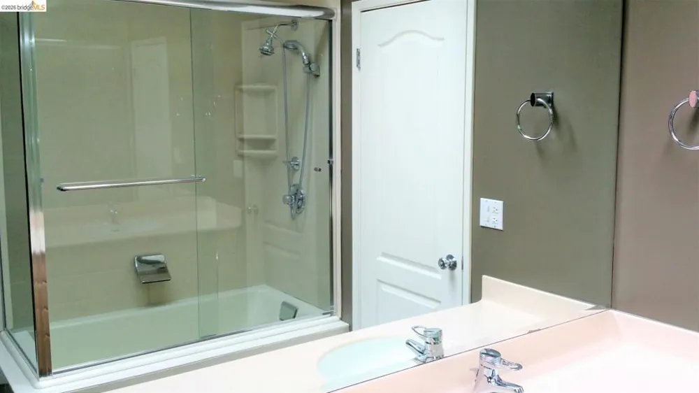 29 Thorndale PL Moraga, CA 94556