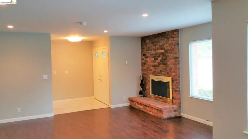 29 Thorndale PL Moraga, CA 94556
