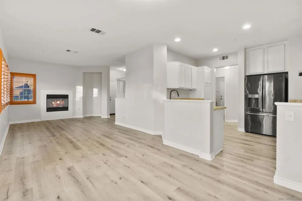 26154 Williams Way #B Murrieta, CA 92563