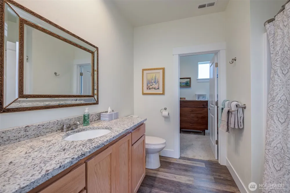 9975 Saska Way Entiat, WA 98822