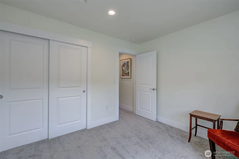 9975 Saska Way Entiat, WA 98822