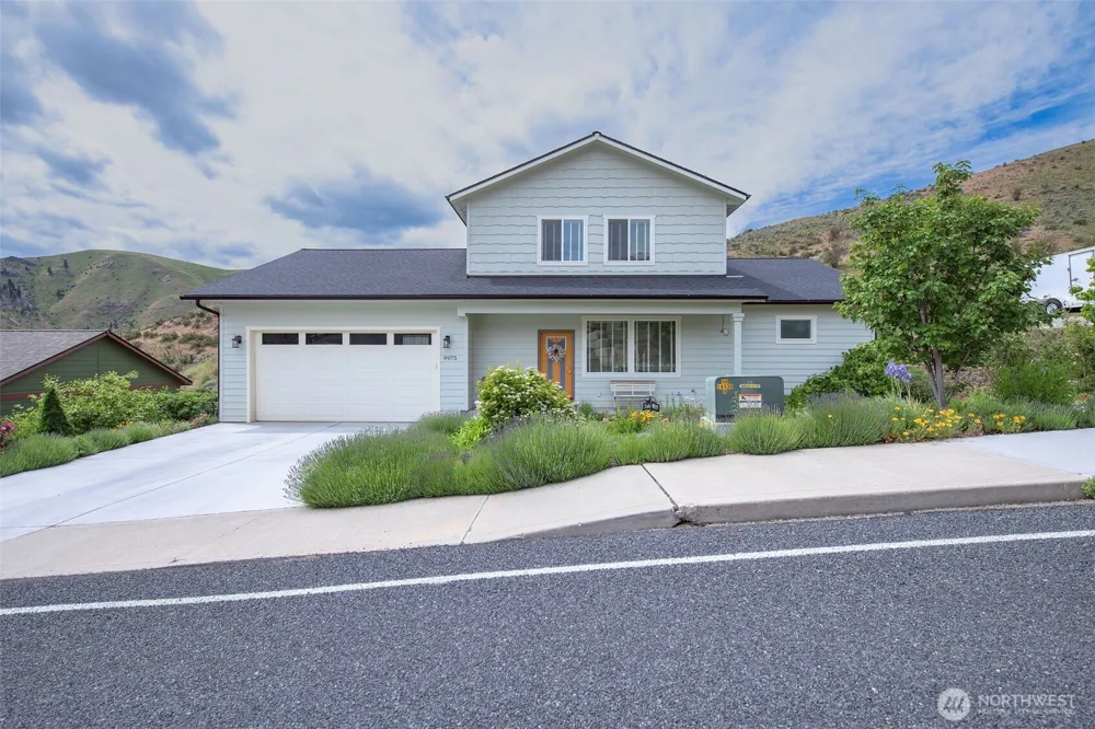 9975 Saska Way Entiat, WA 98822