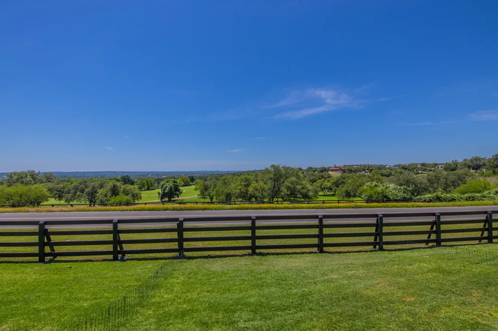 1703 Clubhouse Hill Drive Spicewood, TX 78669
