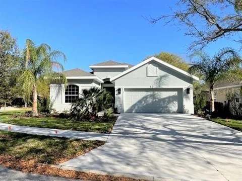 7 OASIS CIRCLE