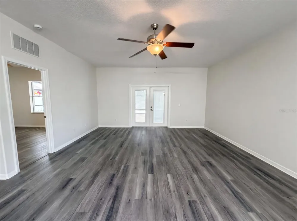 3408 GROVE BLOSSOM LANE Plant City, FL 33567