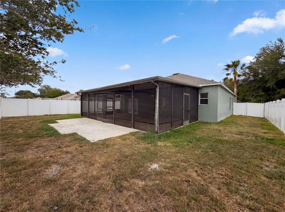 3408 GROVE BLOSSOM LANE Plant City, FL 33567