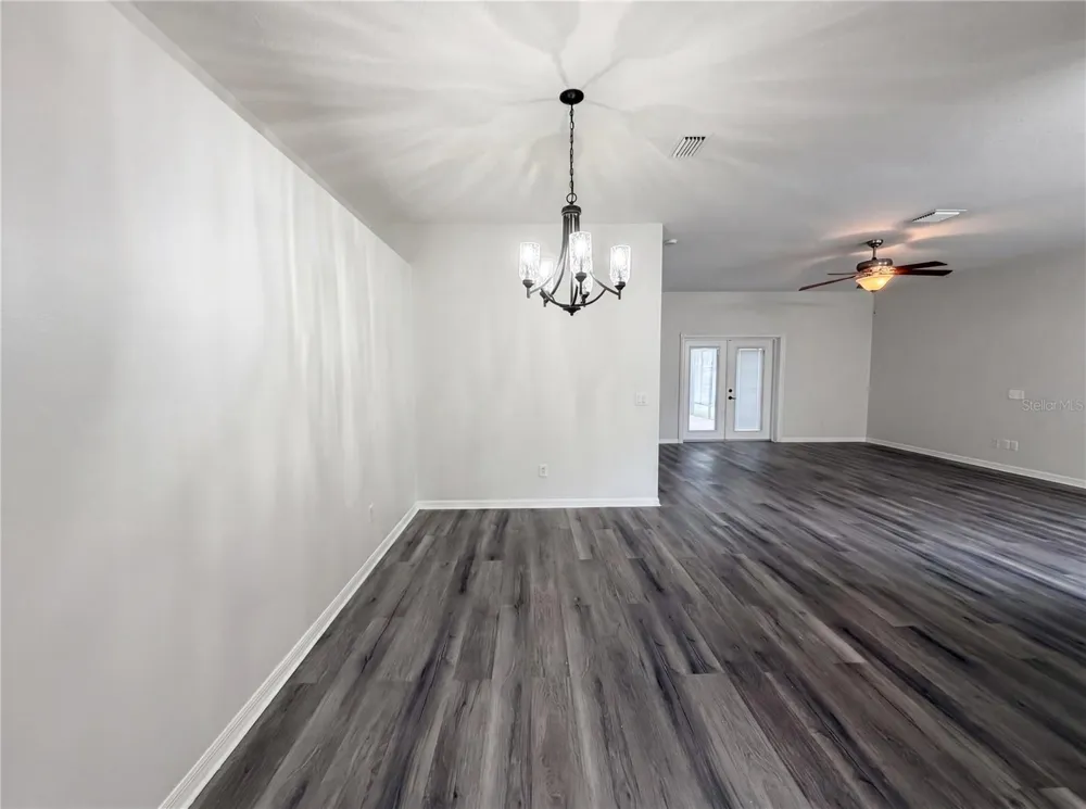 3408 GROVE BLOSSOM LANE Plant City, FL 33567