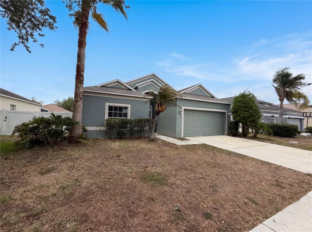 3408 GROVE BLOSSOM LANE Plant City, FL 33567