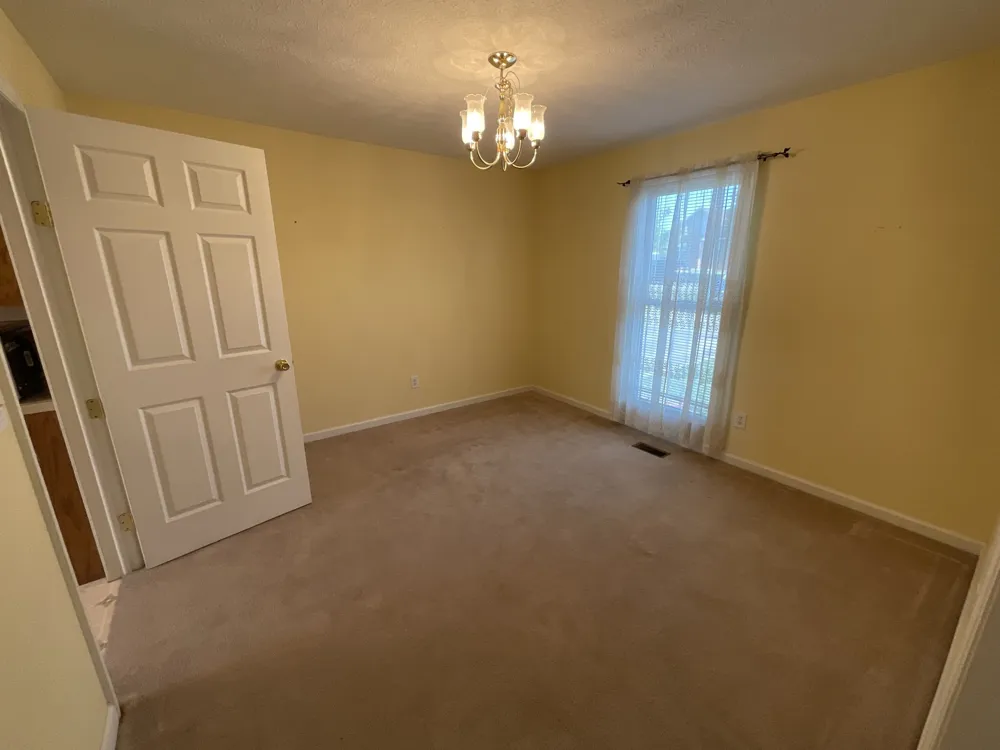 1725 Hollow Oak Dr Lebanon, TN 37087