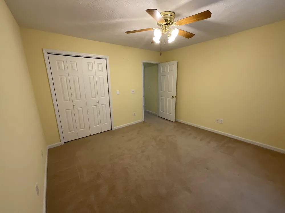 1725 Hollow Oak Dr Lebanon, TN 37087