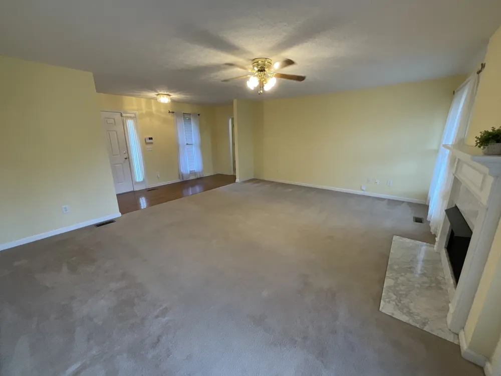 1725 Hollow Oak Dr Lebanon, TN 37087