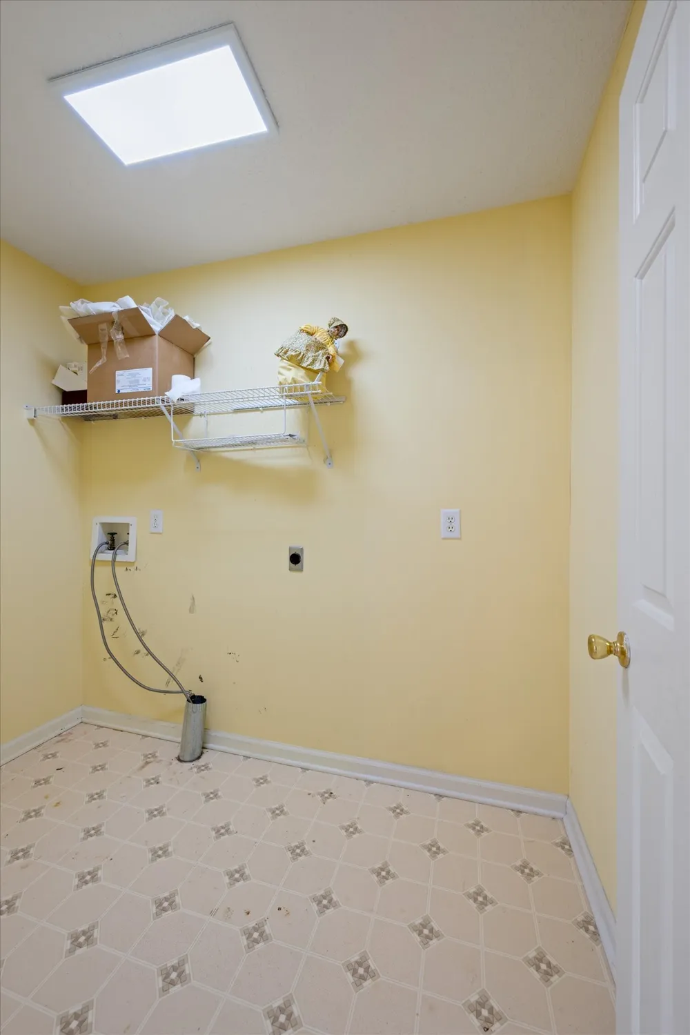 1725 Hollow Oak Dr Lebanon, TN 37087
