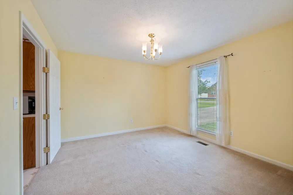 1725 Hollow Oak Dr Lebanon, TN 37087