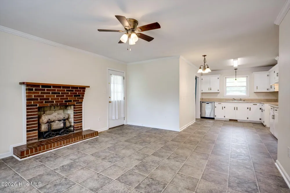 310 Black Street Thomson, GA 30824