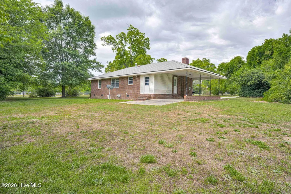 310 Black Street Thomson, GA 30824