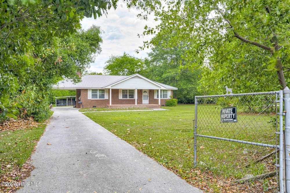 310 Black Street Thomson, GA 30824