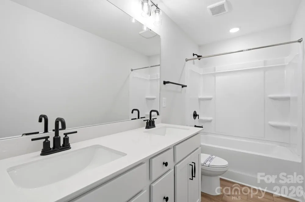124 Swing Lane Troutman, NC 28166