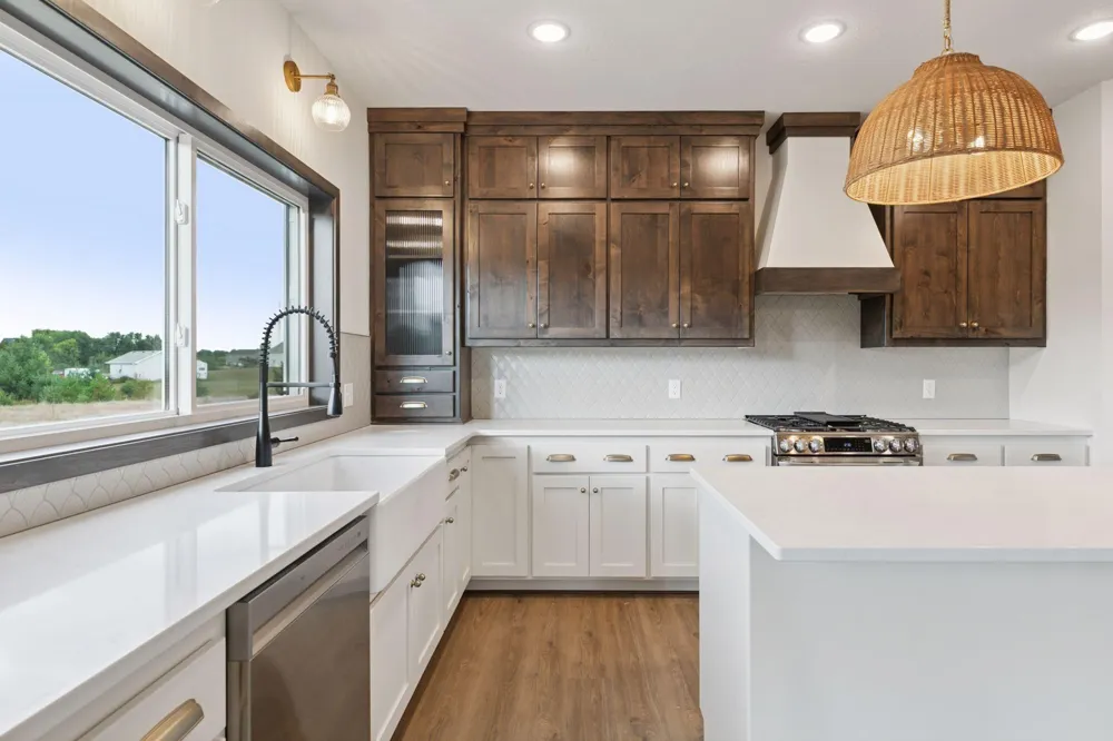 2840 219th Avenue NE East Bethel, MN 55011
