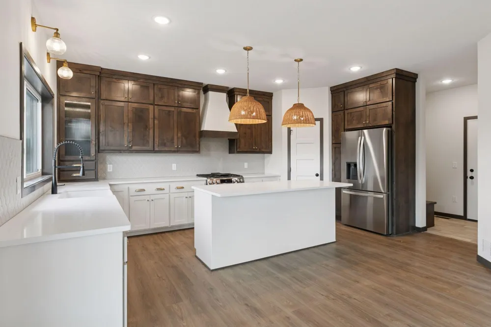 2840 219th Avenue NE East Bethel, MN 55011
