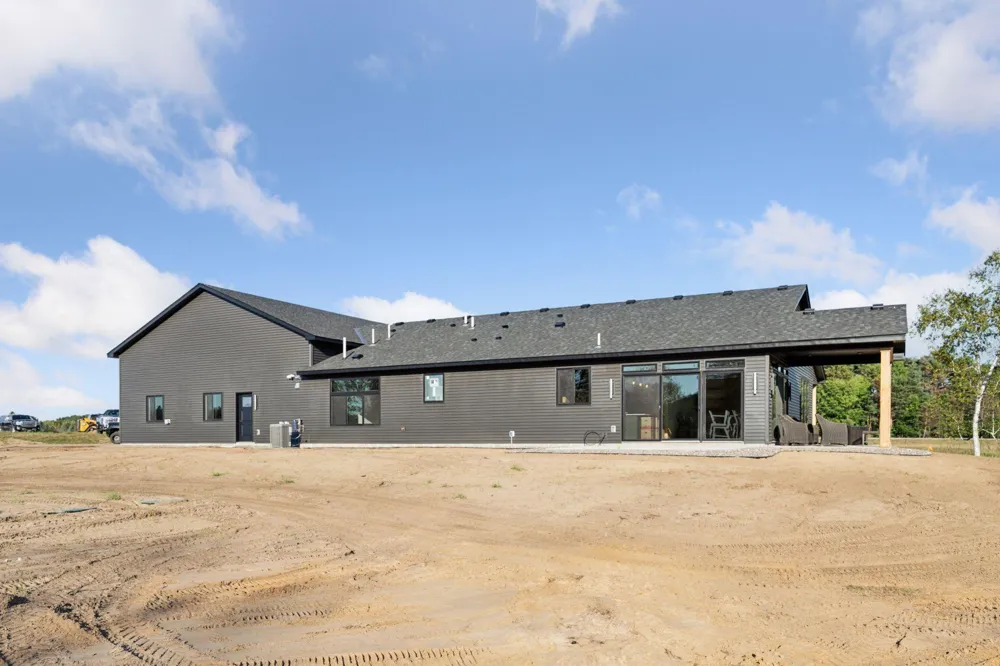 21800 Luan Drive NE East Bethel, MN 55011
