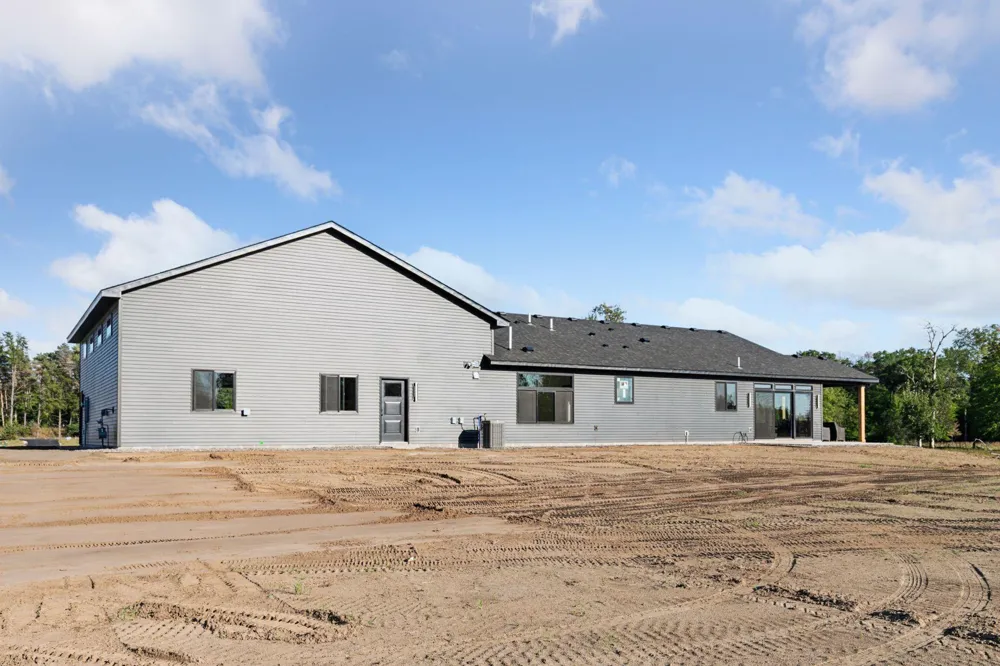 21800 Luan Drive NE East Bethel, MN 55011
