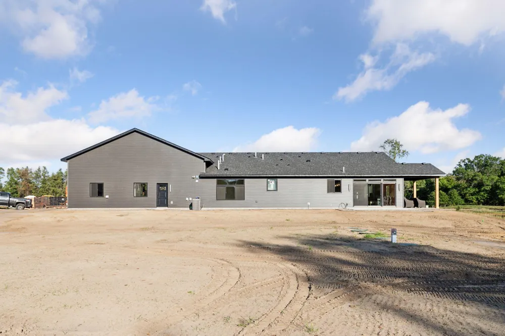 21800 Luan Drive NE East Bethel, MN 55011