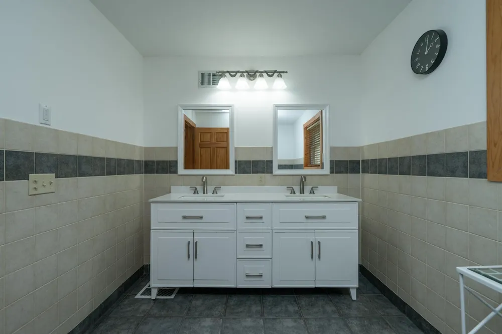 31512 Lowry Circle Cushing, MN 56443