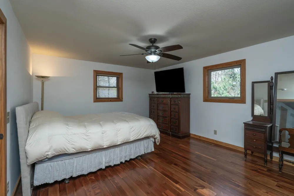 31512 Lowry Circle Cushing, MN 56443