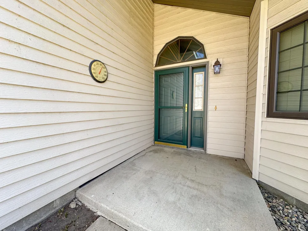 2206 Arrowwood Court Fergus Falls, MN 56537