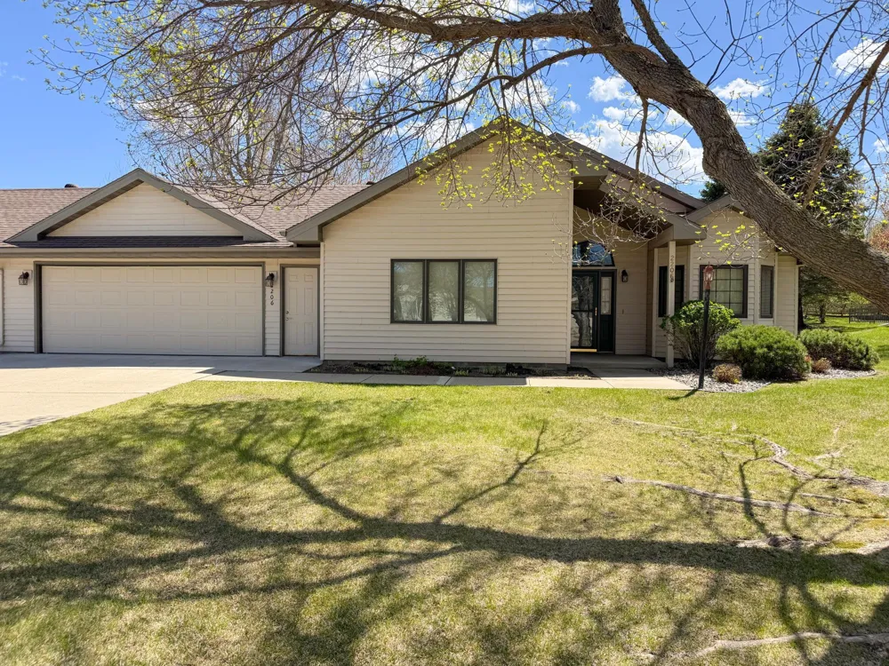 2206 Arrowwood Court Fergus Falls, MN 56537