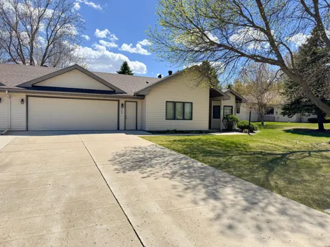 2206 Arrowwood Court