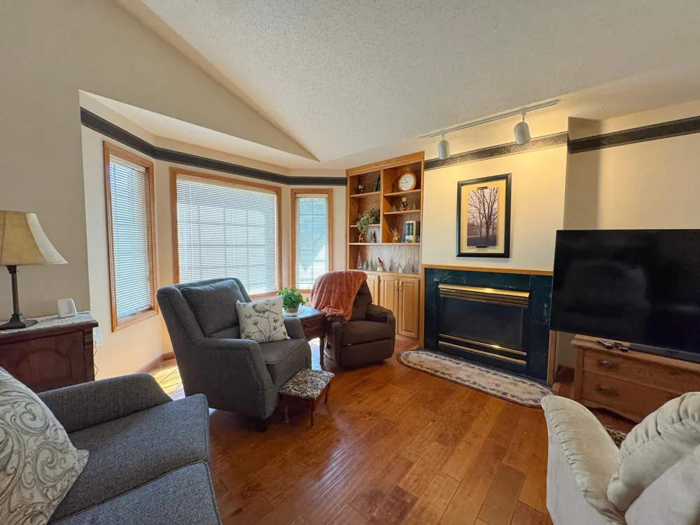 2206 Arrowwood Court Fergus Falls, MN 56537