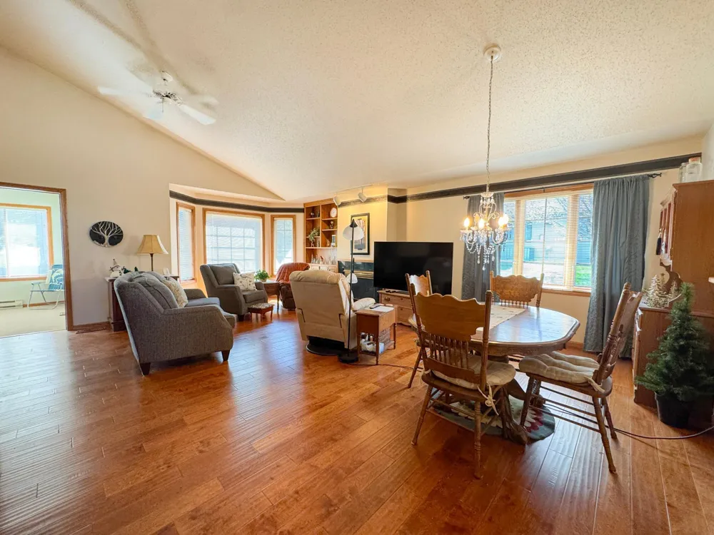 2206 Arrowwood Court Fergus Falls, MN 56537
