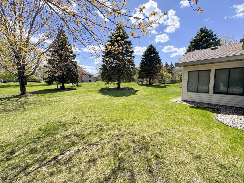 2206 Arrowwood Court Fergus Falls, MN 56537
