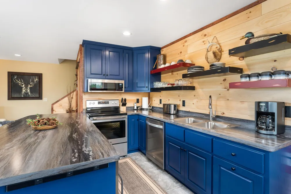 6785 Village Drive Finland, MN 55603
