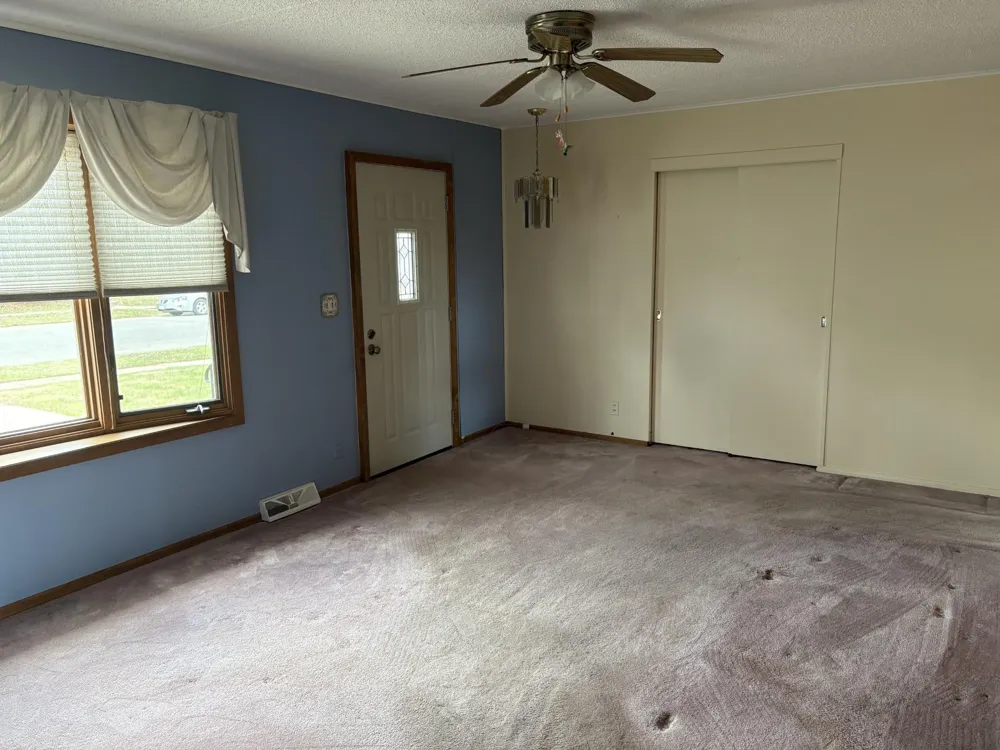 408 E 32nd Street Hibbing, MN 55746
