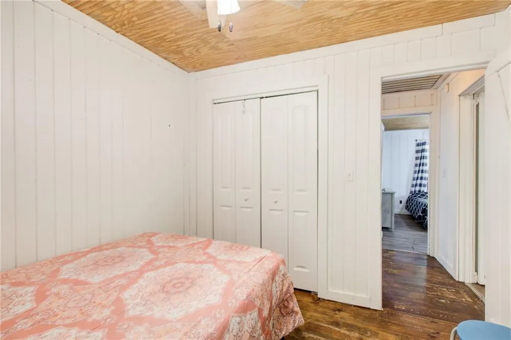 8176 E HIGHWAY 5 Whitesburg, GA 30185