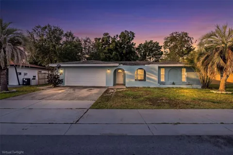 1815 DRIFTWOOD CIRCLE S