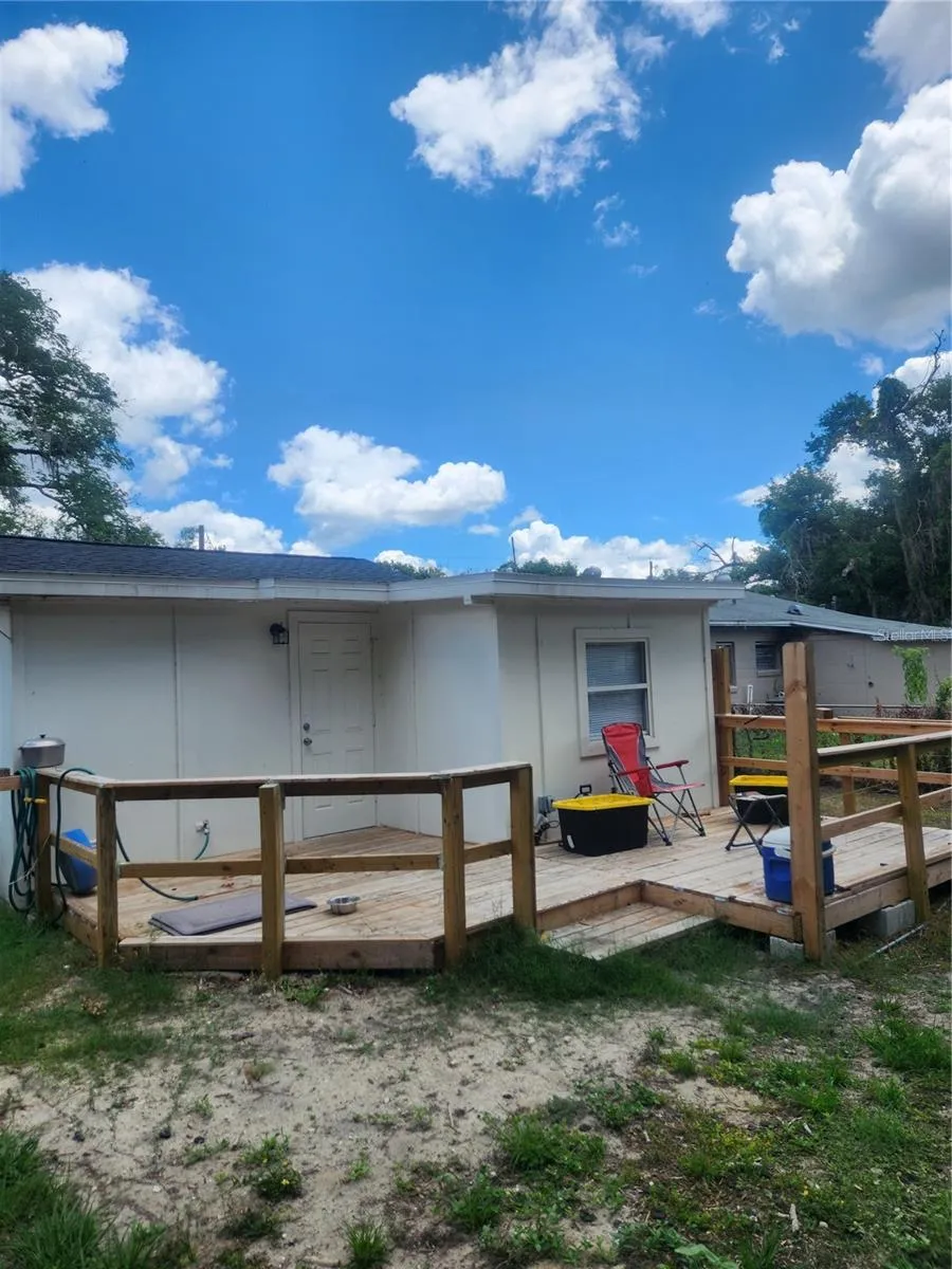 2429 LAKEVIEW STREET Lakeland, FL 33801