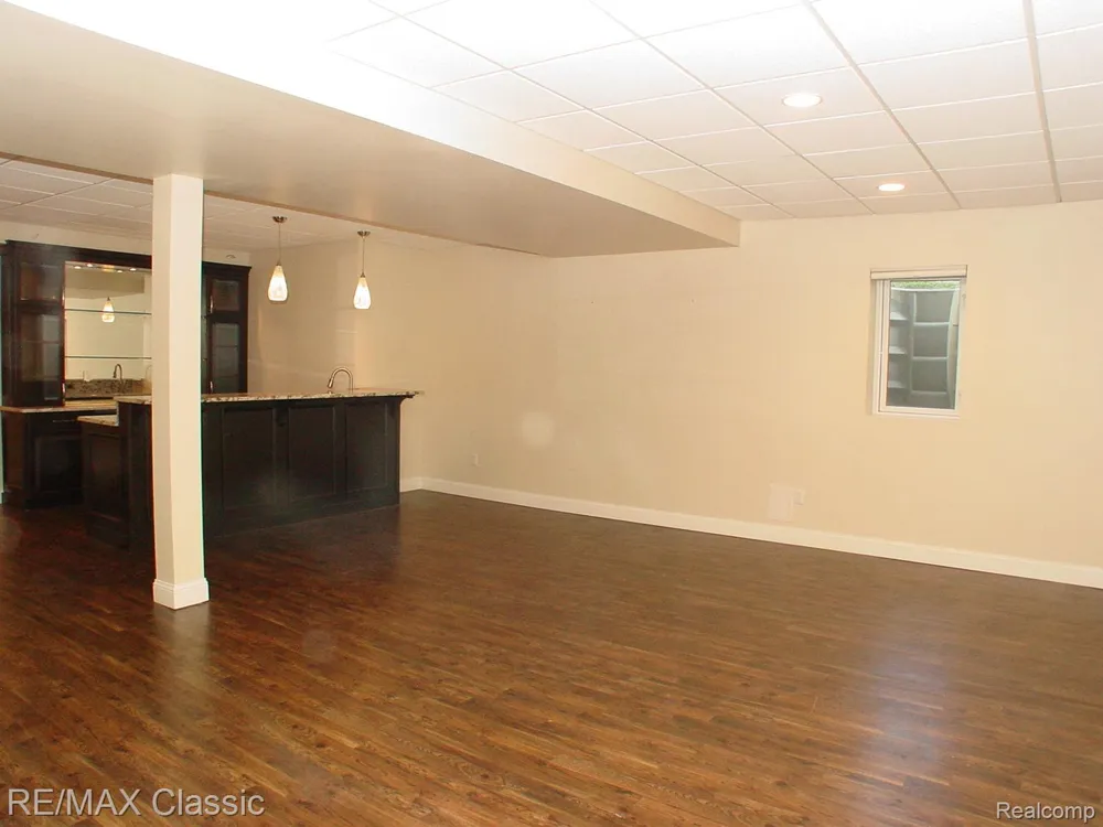 26426 Island Lake Drive #24 Novi City, MI 48374