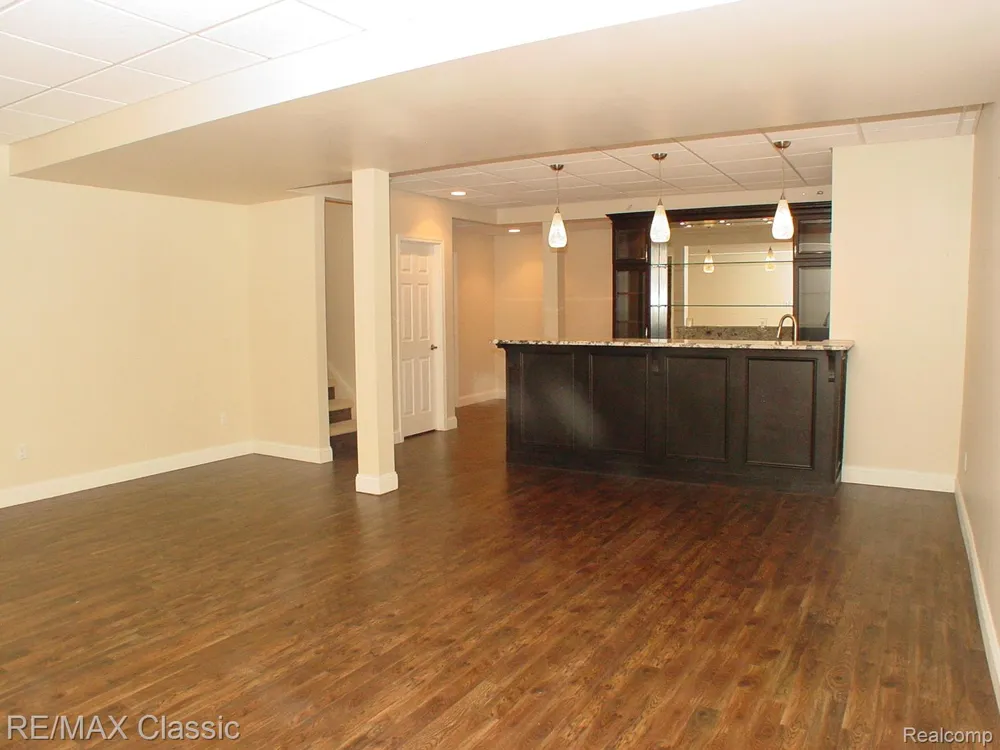 26426 Island Lake Drive #24 Novi City, MI 48374