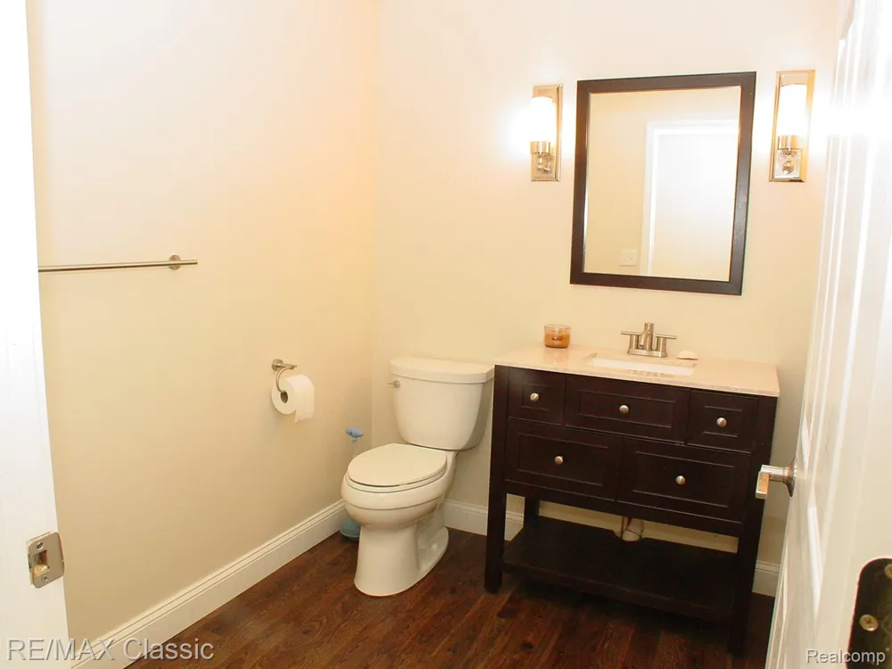 26426 Island Lake Drive #24 Novi City, MI 48374