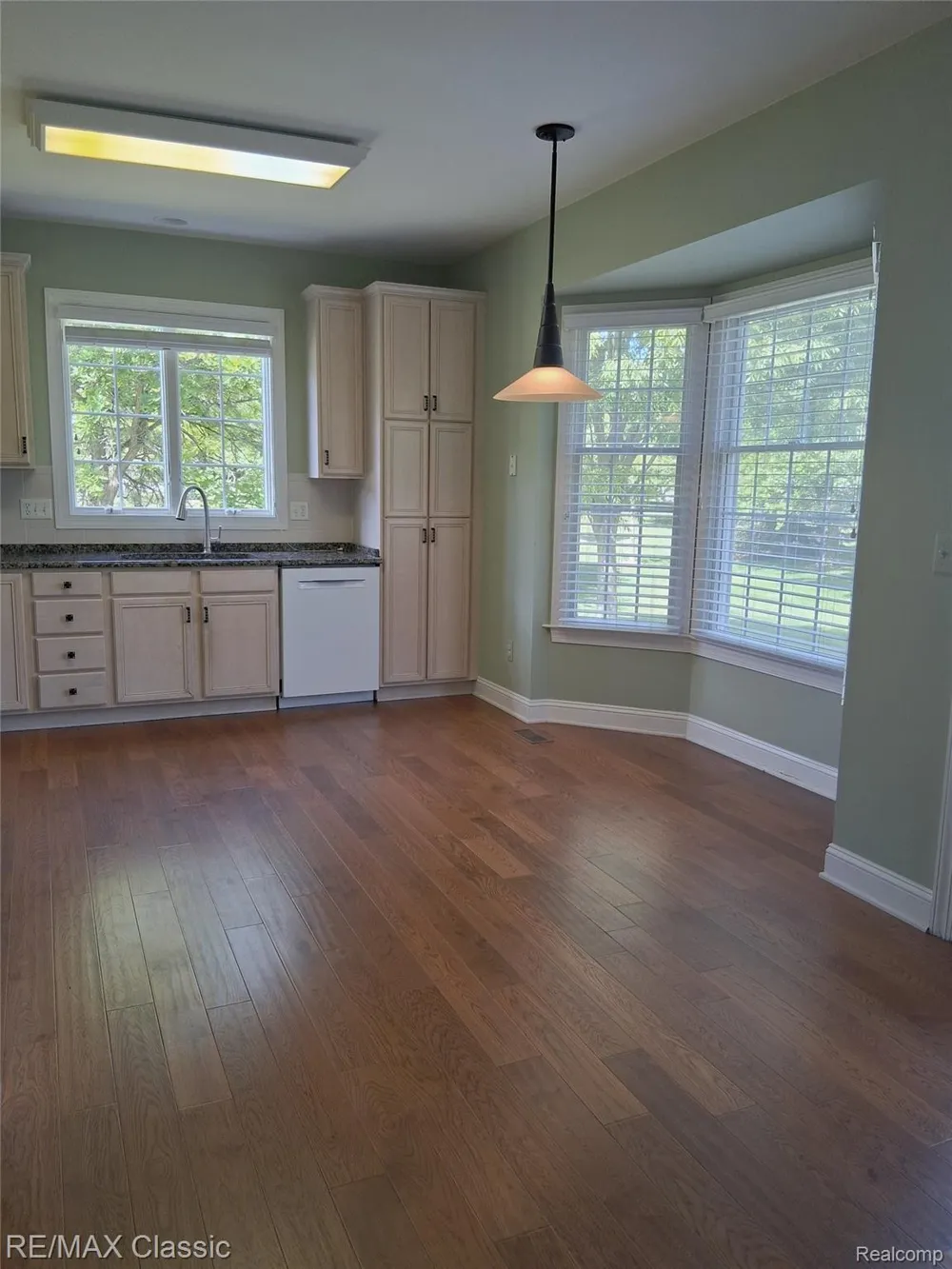 26426 Island Lake Drive #24 Novi City, MI 48374