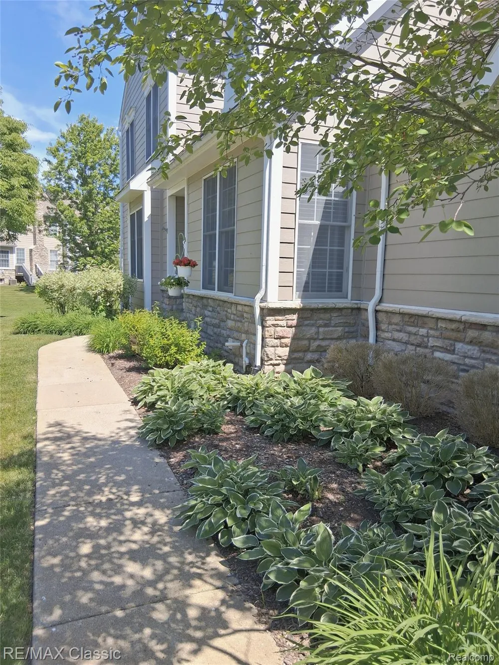 26426 Island Lake Drive #24 Novi City, MI 48374