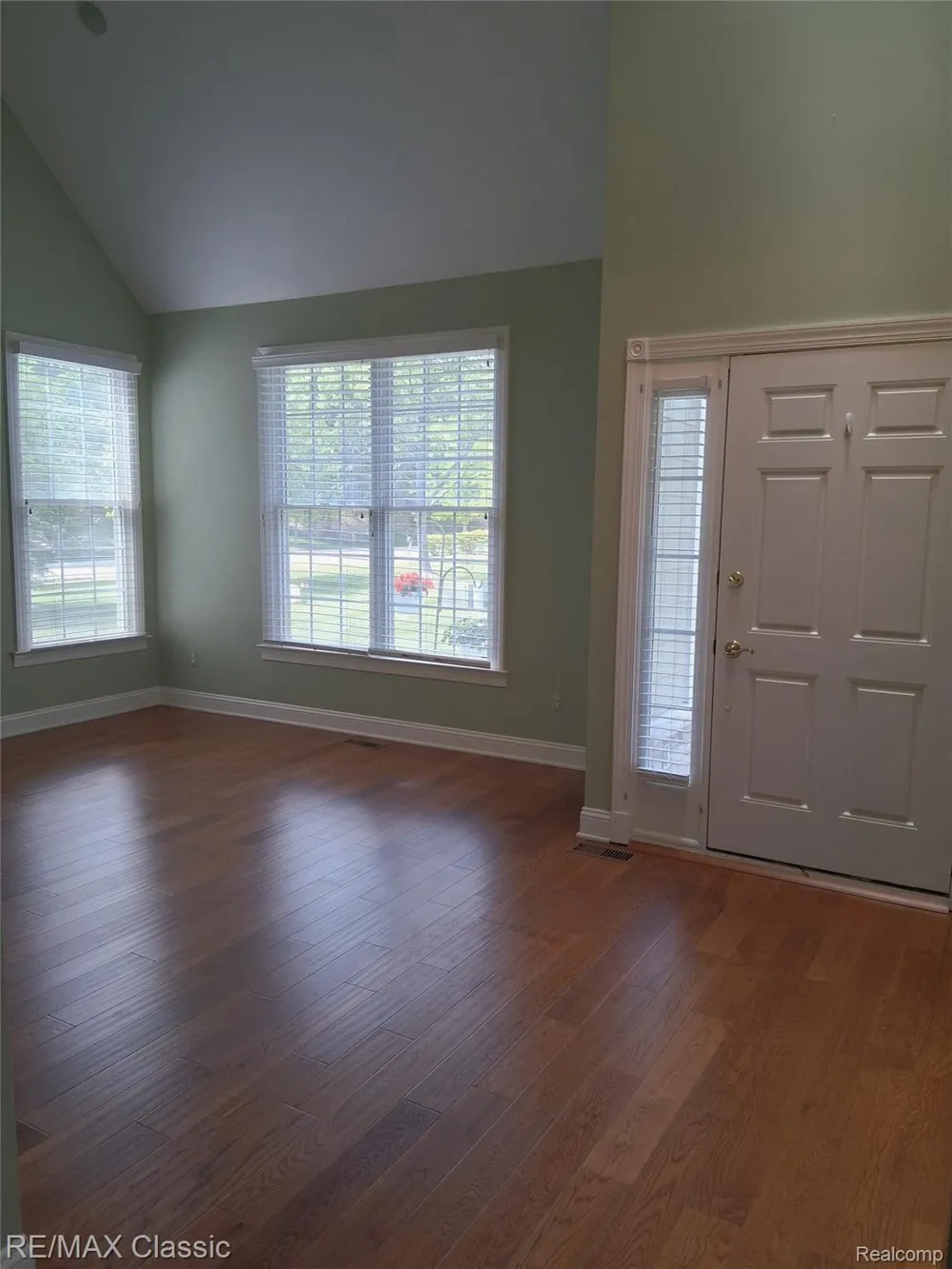 26426 Island Lake Drive #24 Novi City, MI 48374