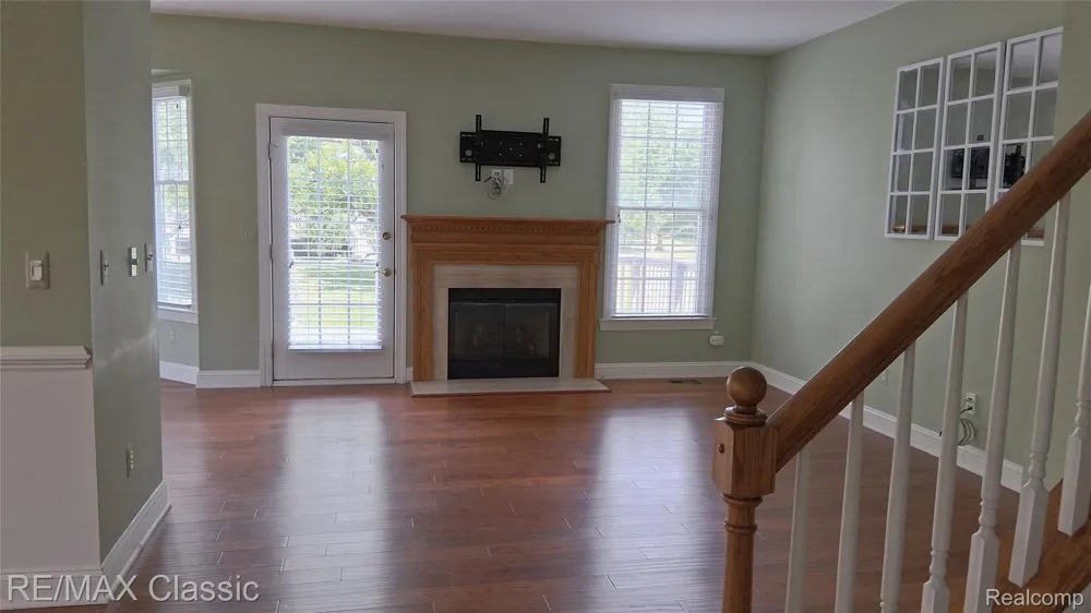 26426 Island Lake Drive #24 Novi City, MI 48374