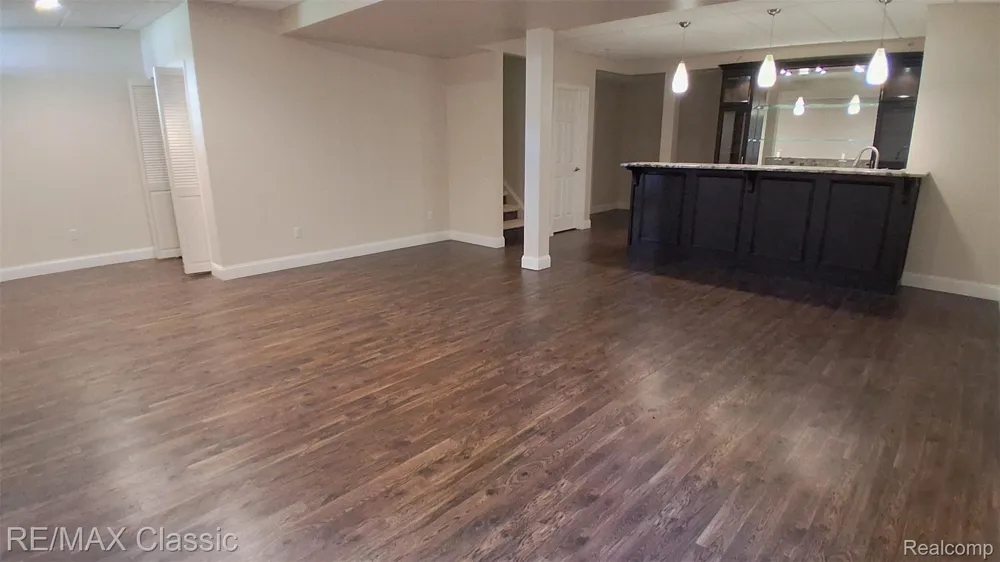 26426 Island Lake Drive #24 Novi City, MI 48374