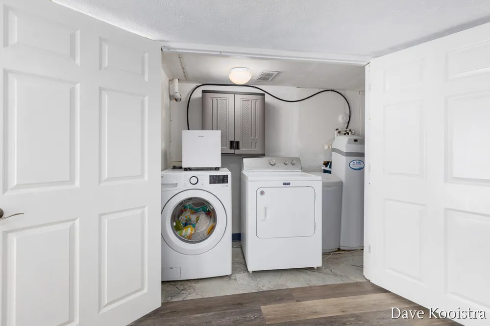 4356 Lynden Road Shelbyville, MI 49344