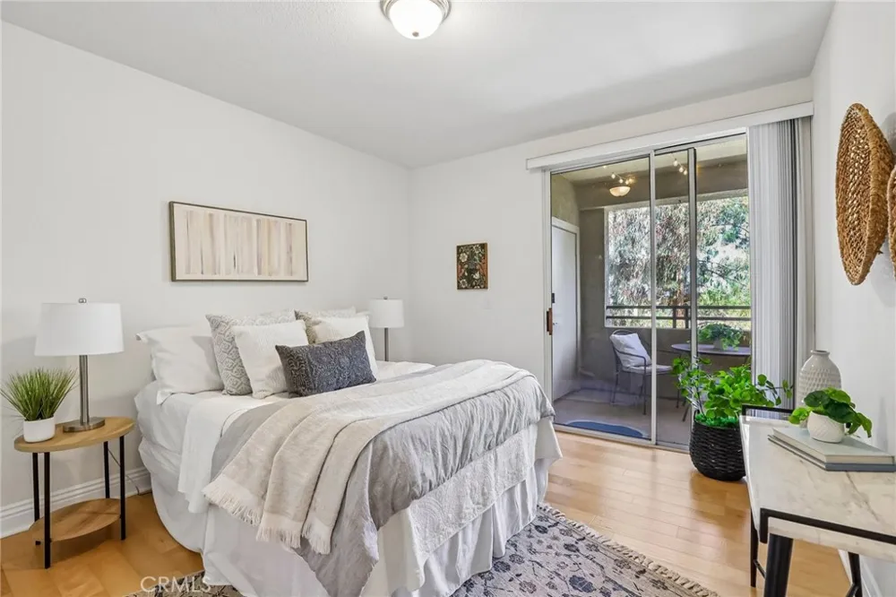 22681 Oakgrove Unit 233 Aliso Viejo, CA 92656